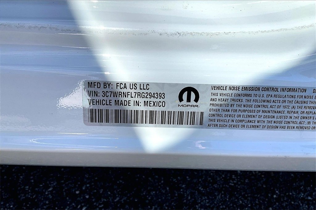 Used 2024 RAM 5500 Tradesman w/ Chrome Appearance Group image 16