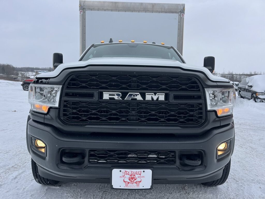 Used 2022 RAM 4500 Tradesman RWD image 27