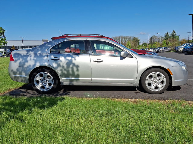 Used 2010 Mercury Milan FWD image 7
