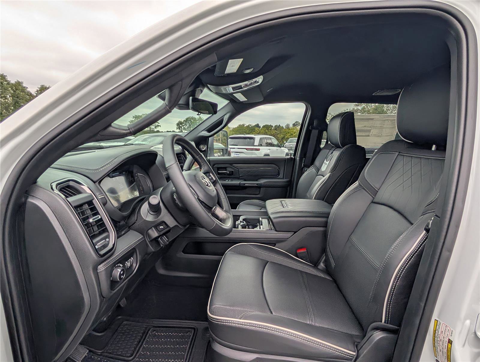 New 2026 RAM 2500 Limited image 11