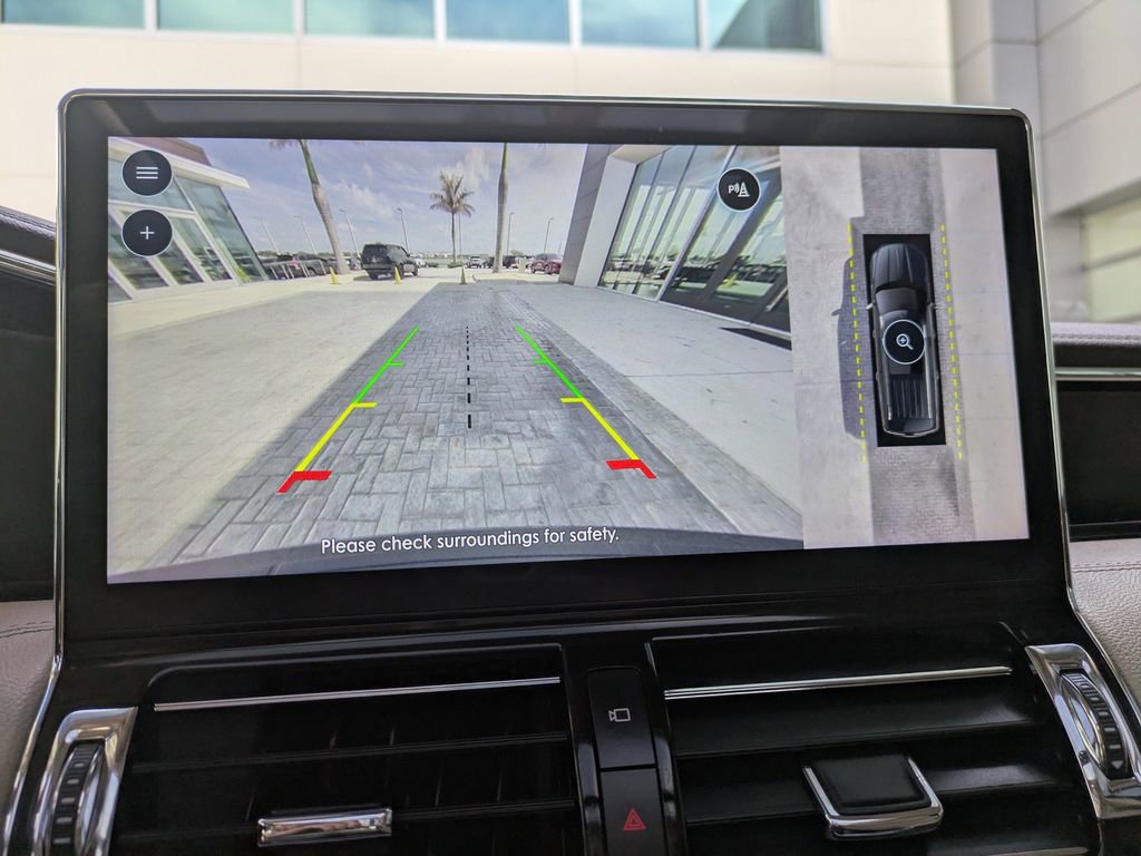 Certified 2024 Lincoln Navigator L Reserve image 26