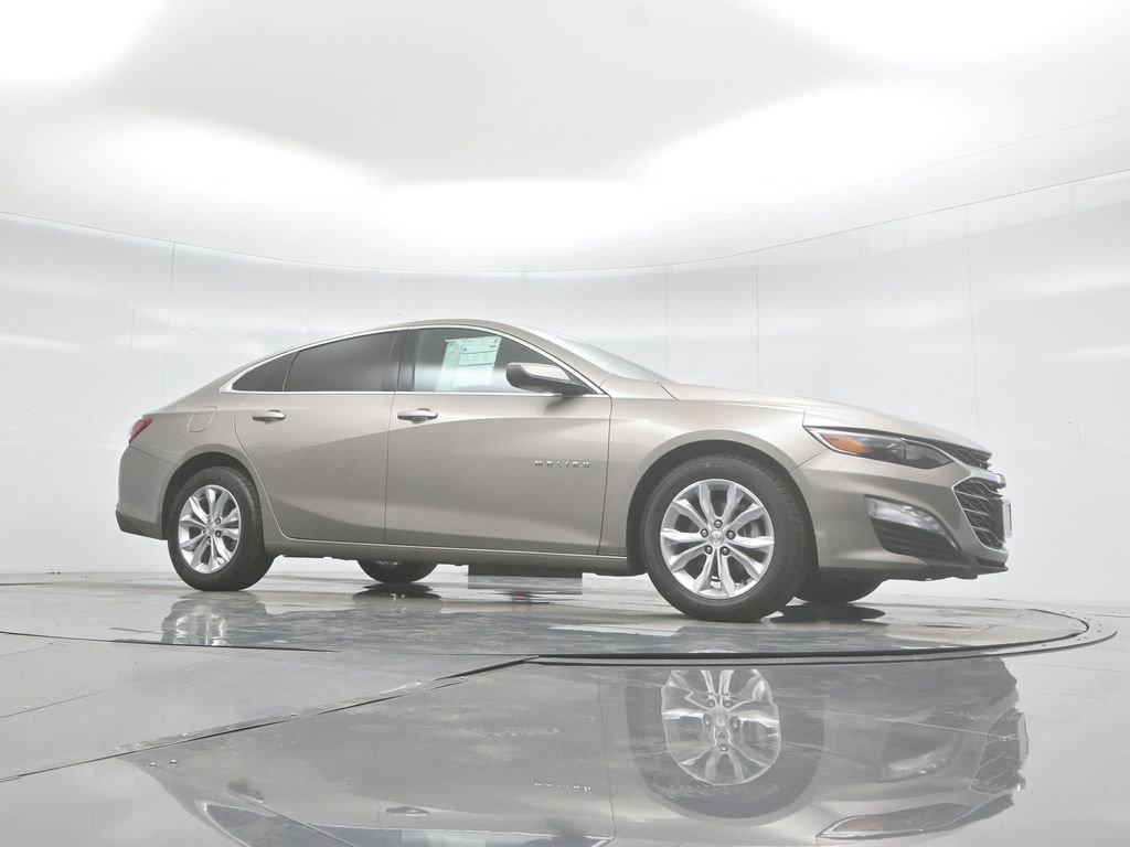 Used 2022 Chevrolet Malibu LT image 47