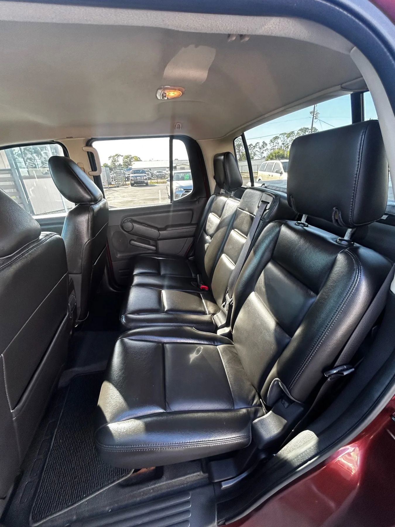 Used 2010 Ford Explorer Sport Trac Limited image 26