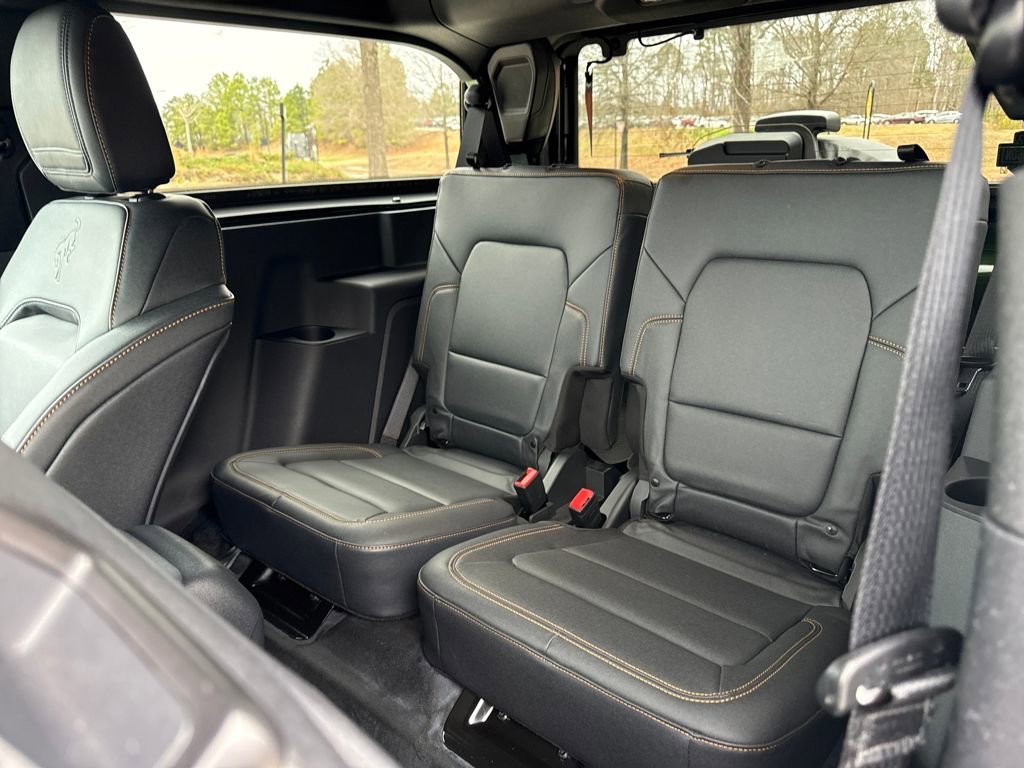 Used 2023 Ford Bronco Badlands w/ Sasquatch Package image 26