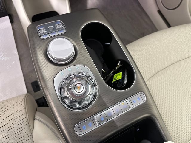 Used 2024 Genesis GV60 Advanced image 20