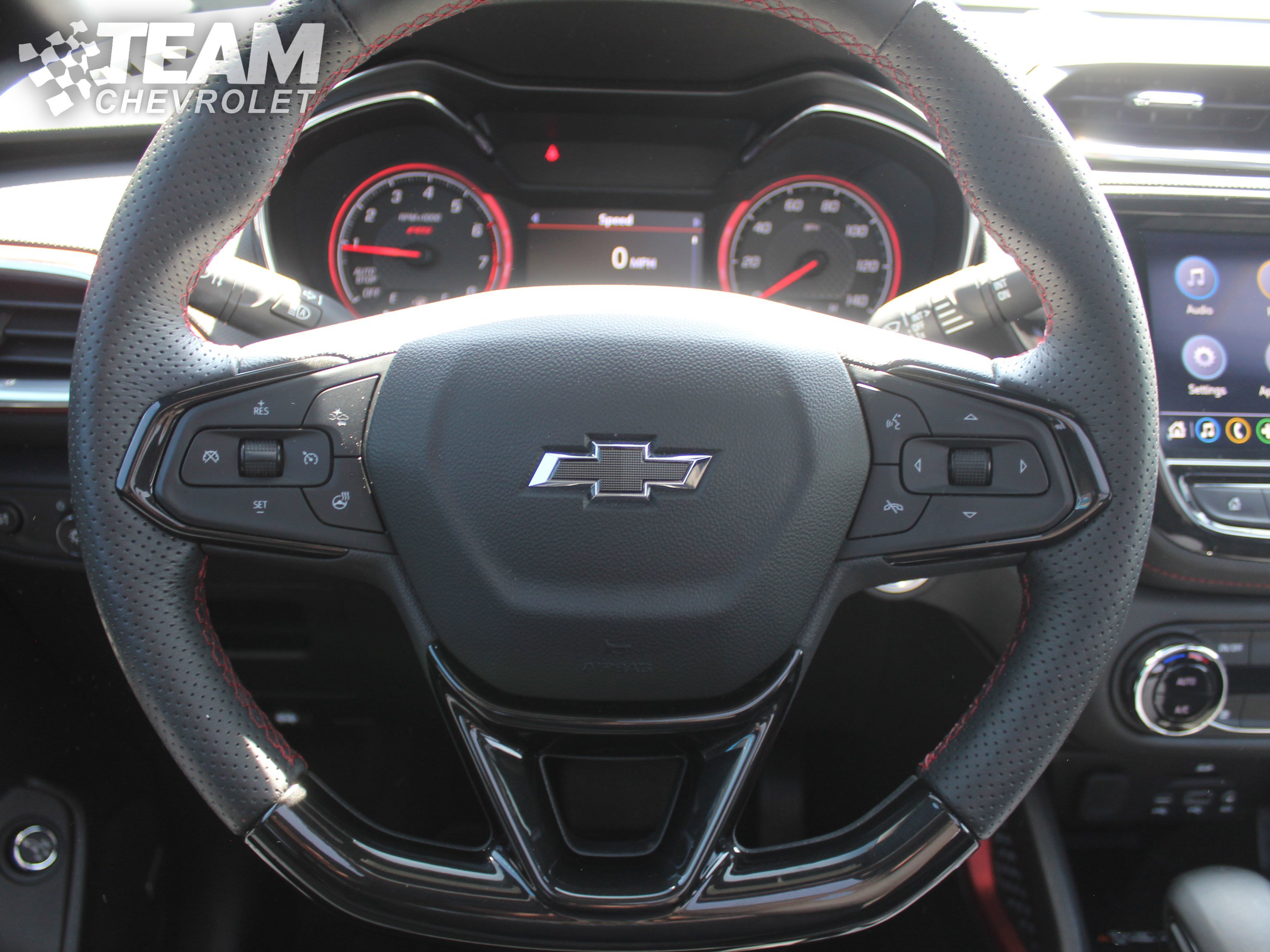 Used 2023 Chevrolet TrailBlazer RS w/ Sun and Liftgate Package FWD image 15