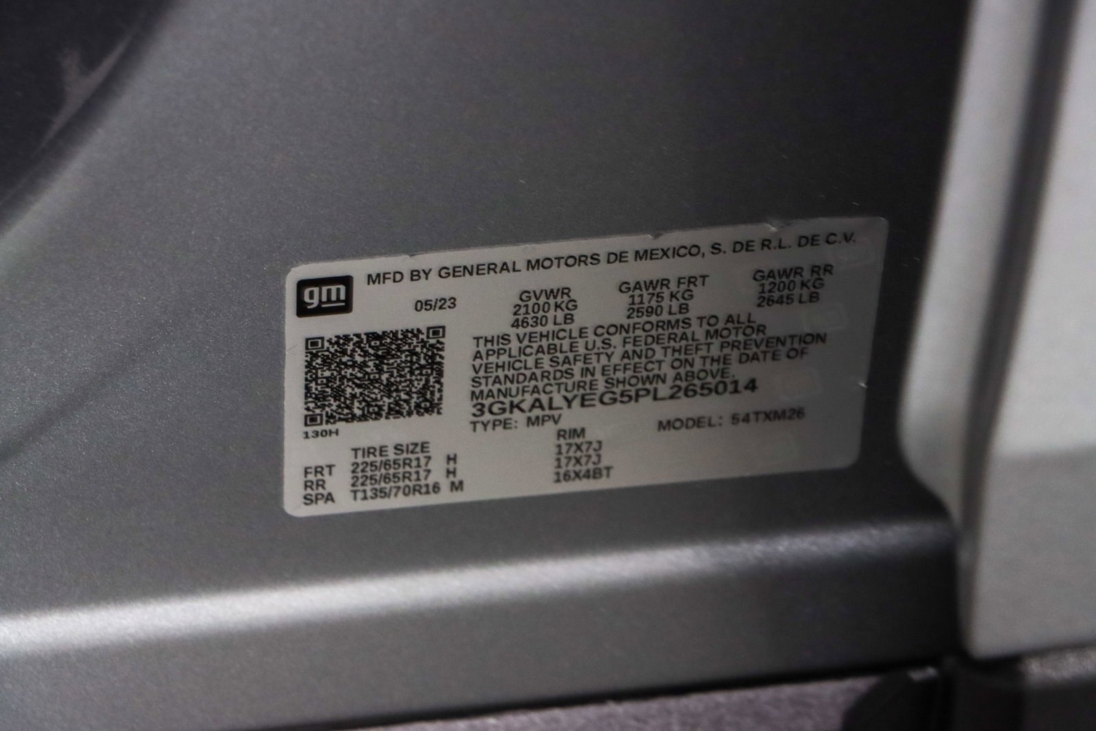 Used 2023 GMC Terrain AT4 image 32