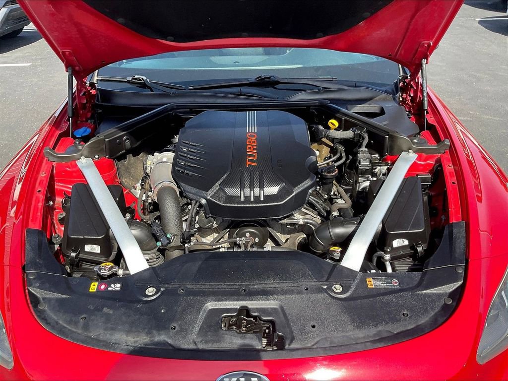 Used 2018 Kia Stinger GT1 AWD/4WD image 30