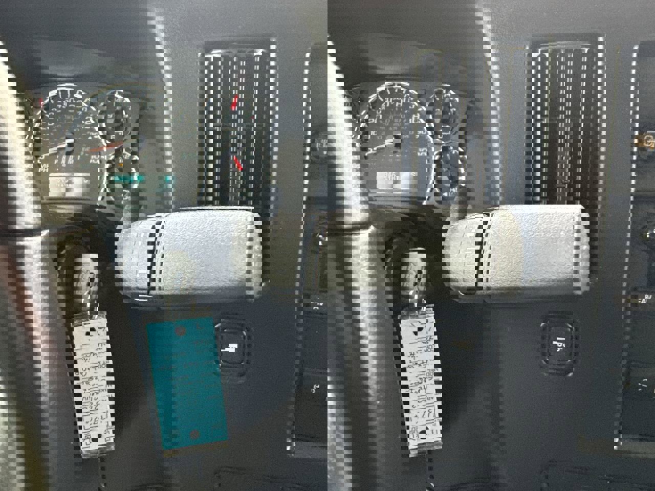 Used 2022 Chevrolet Express 2500 Extended w/ Driver Convenience Package image 19