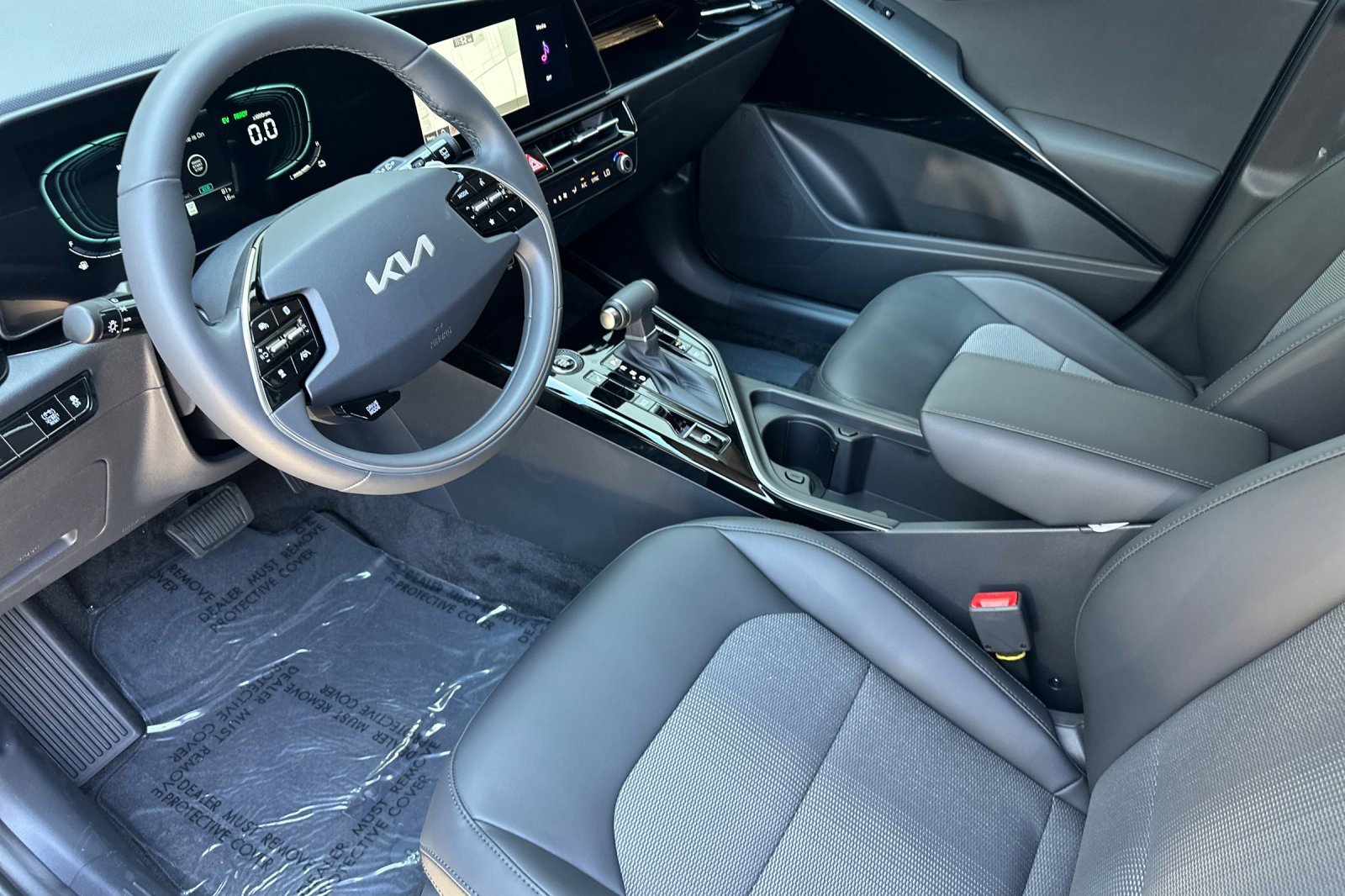 New 2025 Kia Niro EX image 6