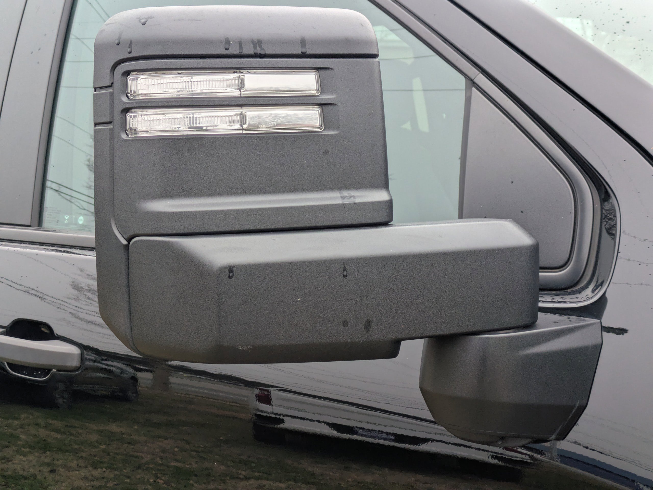 Used 2024 Chevrolet Silverado 2500 Custom image 12