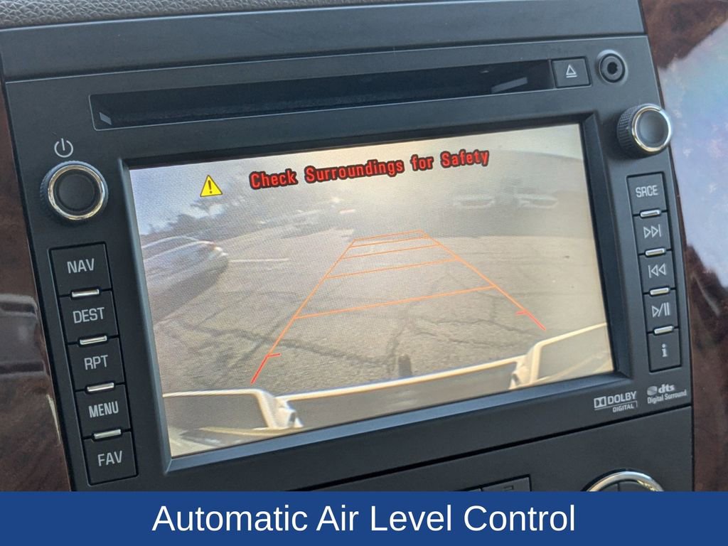 Used 2013 Chevrolet Avalanche LTZ image 22