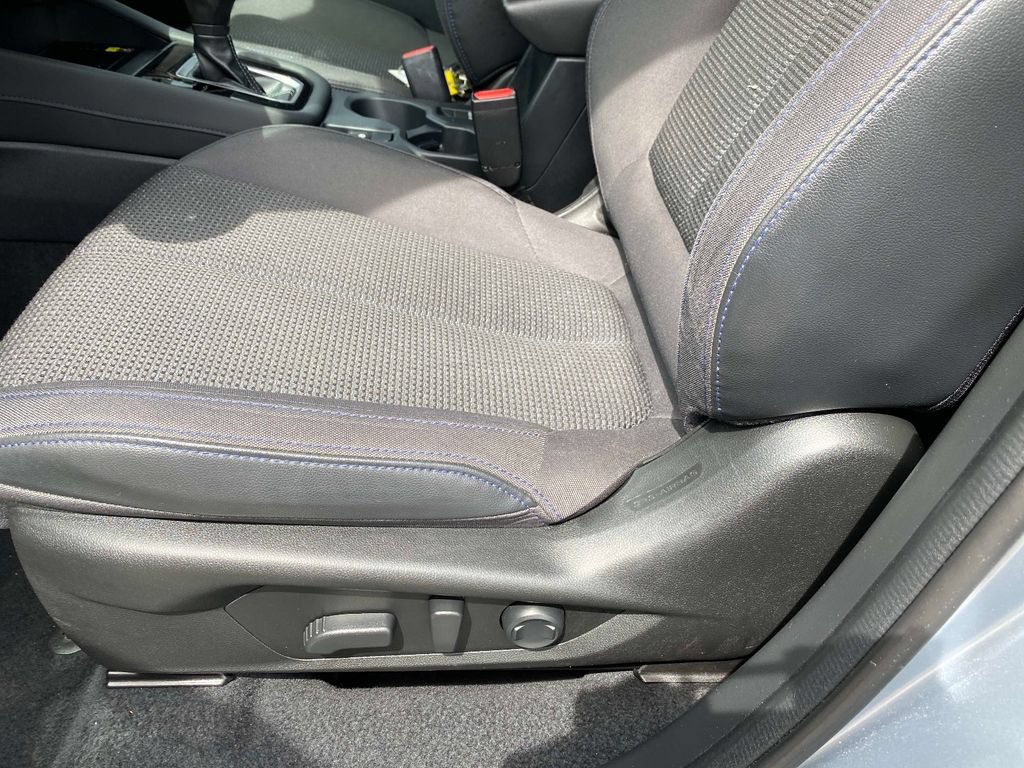 Certified 2025 Subaru Forester Premium AWD/4WD image 23