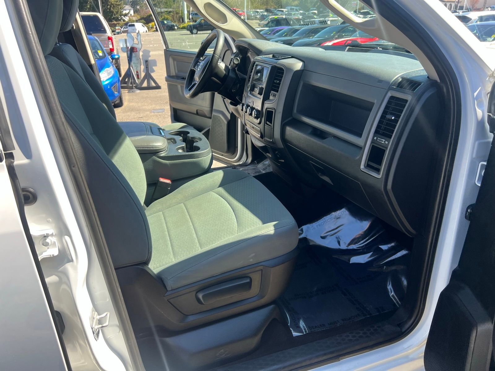 Used 2015 RAM 1500 ST w/ SXT Appearance Group AWD/4WD image 22