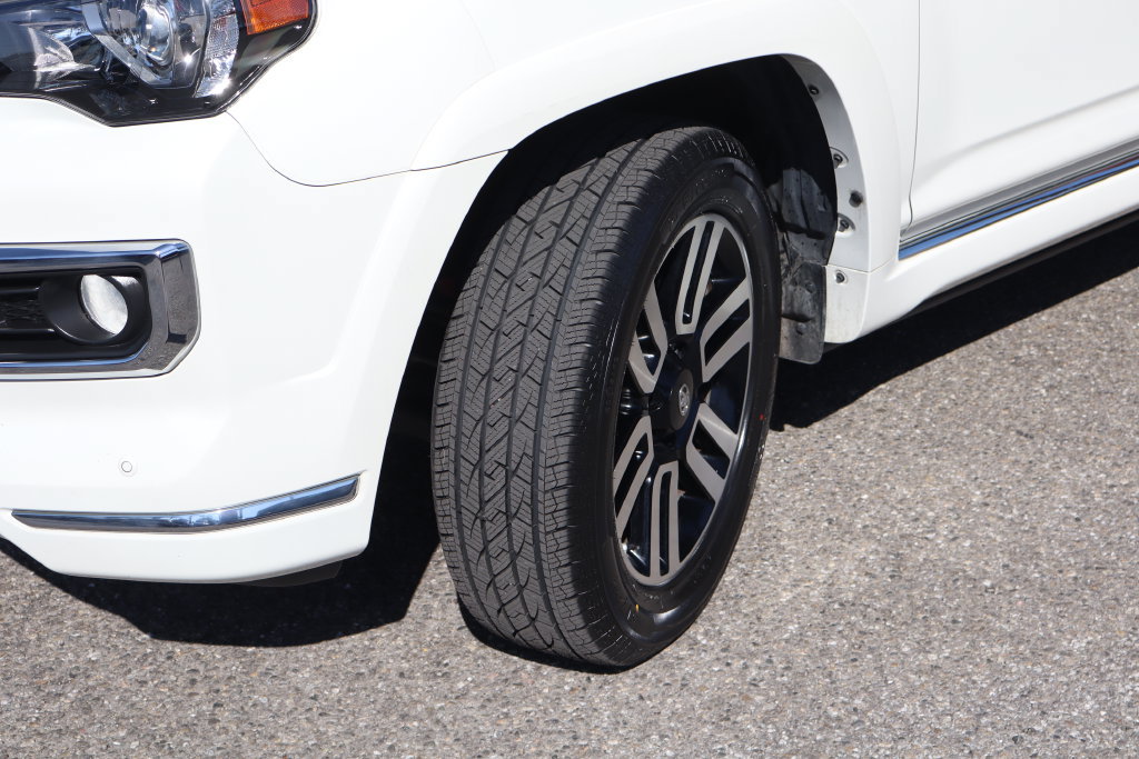 Used 2018 Toyota 4Runner Limited AWD/4WD image 51