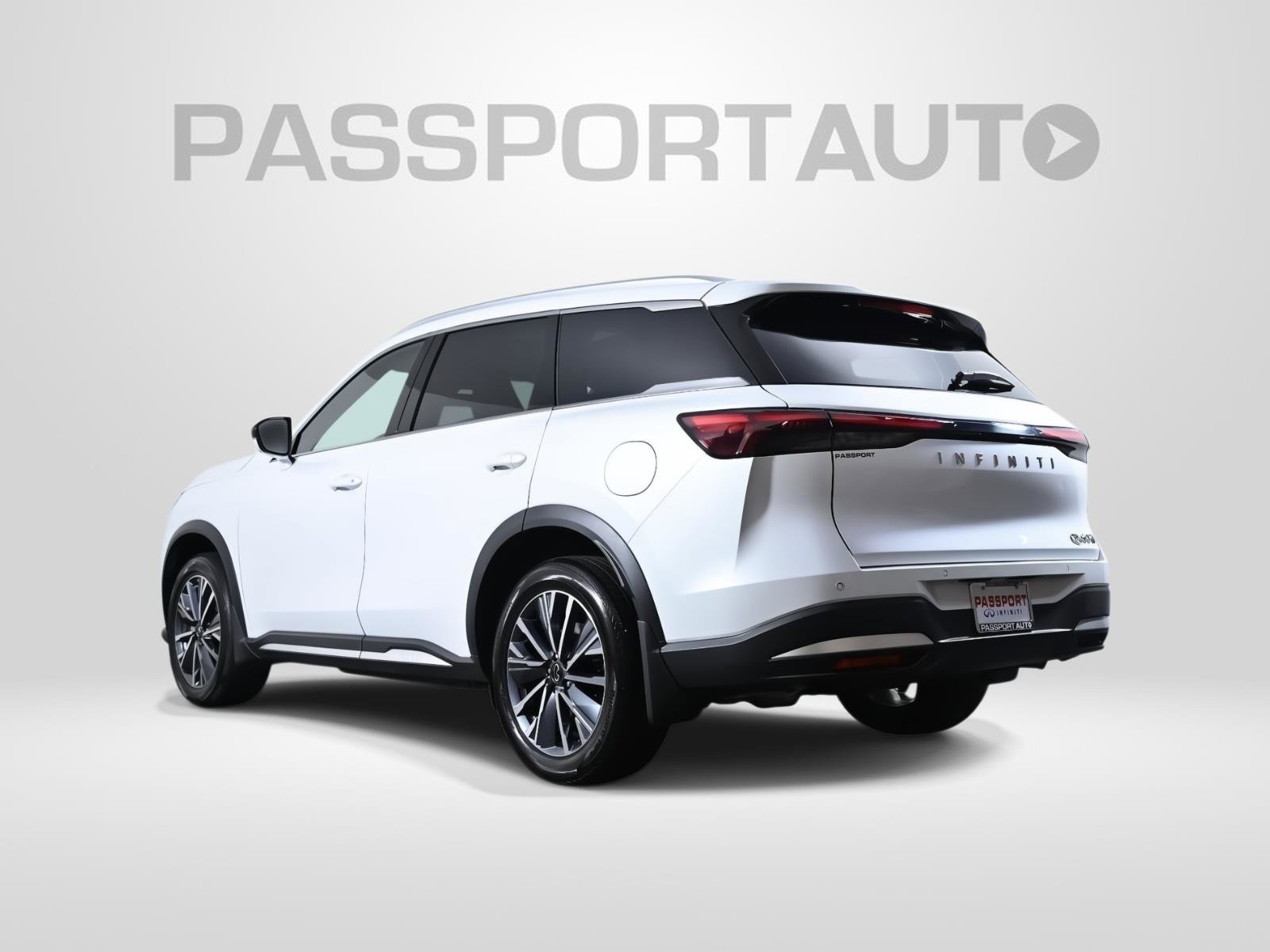Used 2026 INFINITI QX60 Luxe w/ Cargo Package AWD/4WD image 4