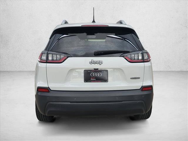 Used 2019 Jeep Cherokee Latitude Plus FWD image 4