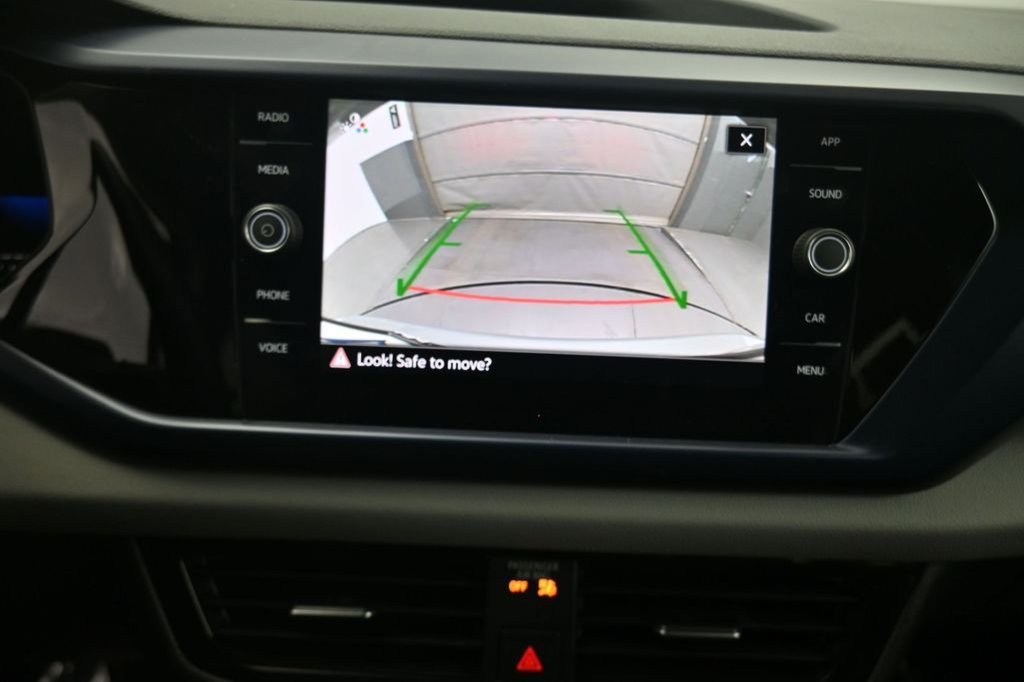 Used 2023 Volkswagen Taos SE w/ Panoramic Sunroof Package AWD/4WD image 39