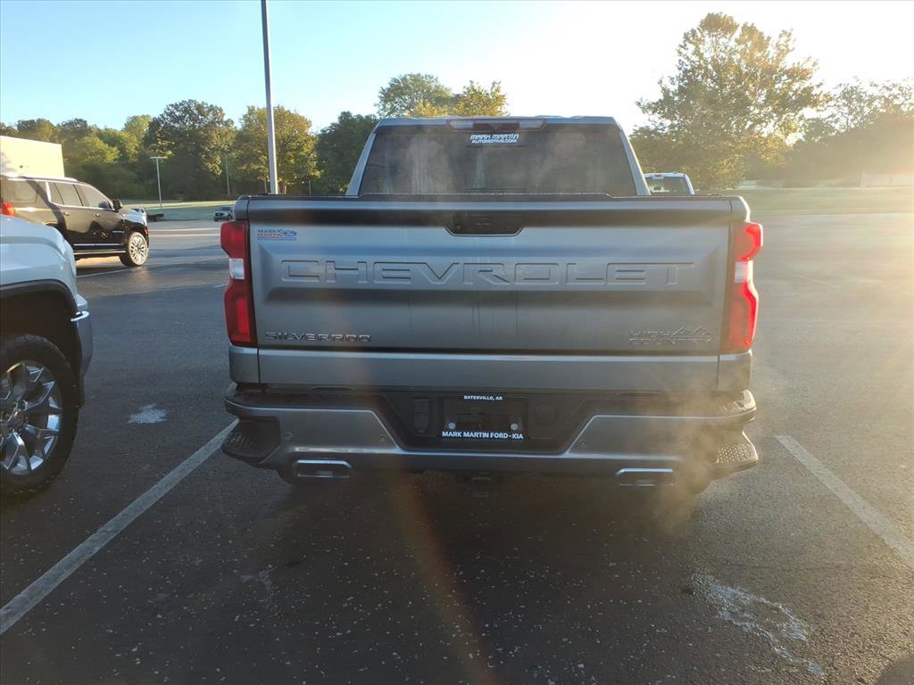 Used 2022 Chevrolet Silverado 1500 High Country image 4