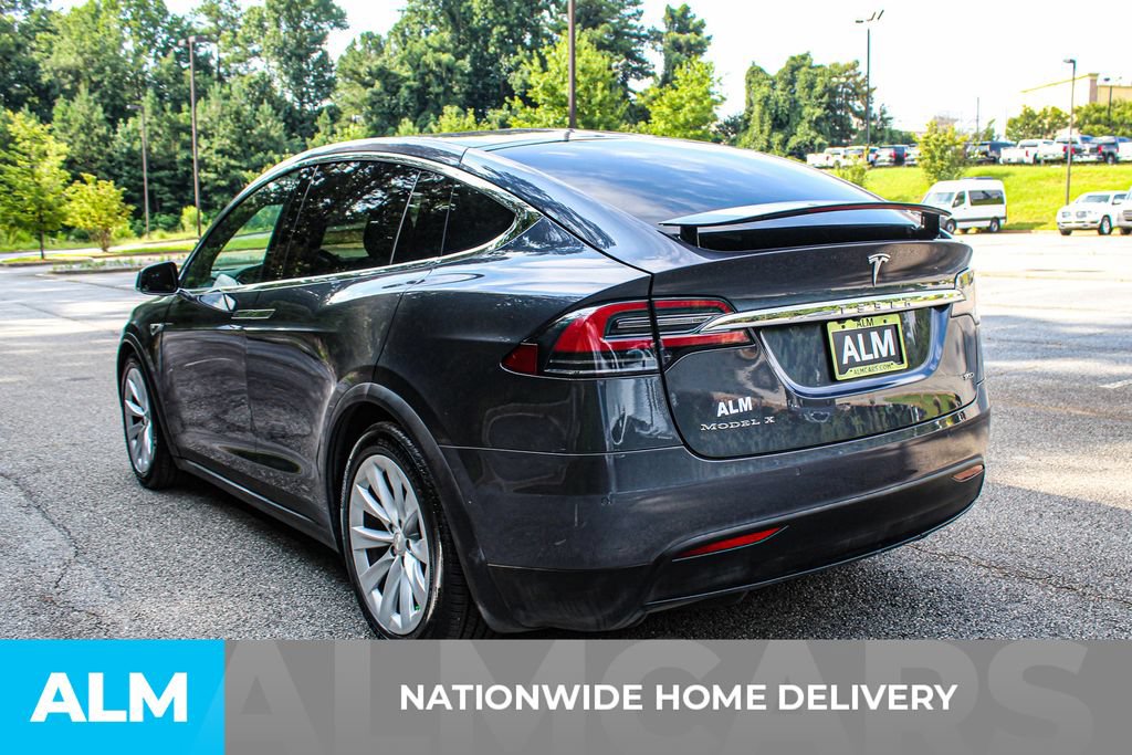 Used 2016 Tesla Model X 90D AWD/4WD image 4
