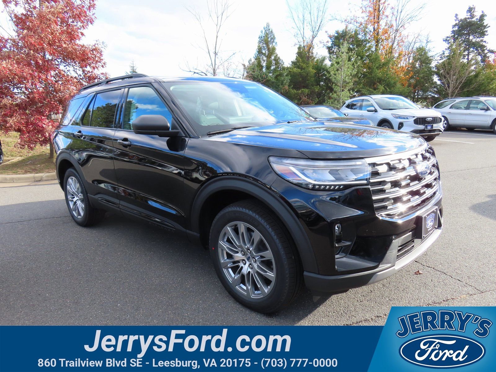 New 2026 Ford Explorer Active w/ Active Comfort Package AWD/4WD image 1