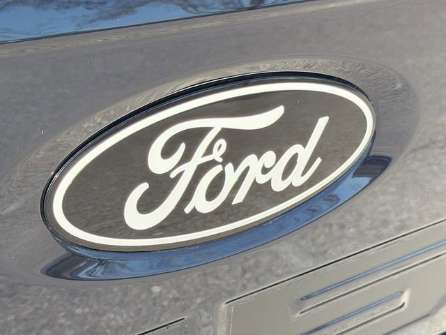 Used 2024 Ford F150 Lariat w/ Equipment Group 502A High image 11