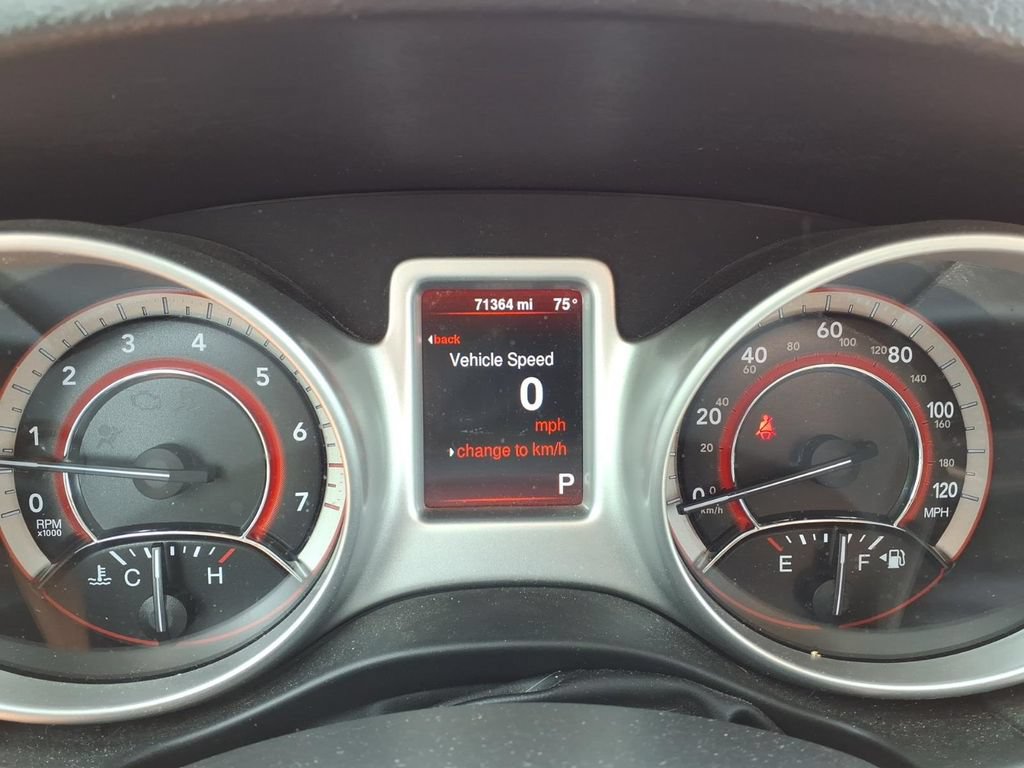Used 2015 Dodge Journey American Value Package w/ Flexible Seating Group FWD image 14