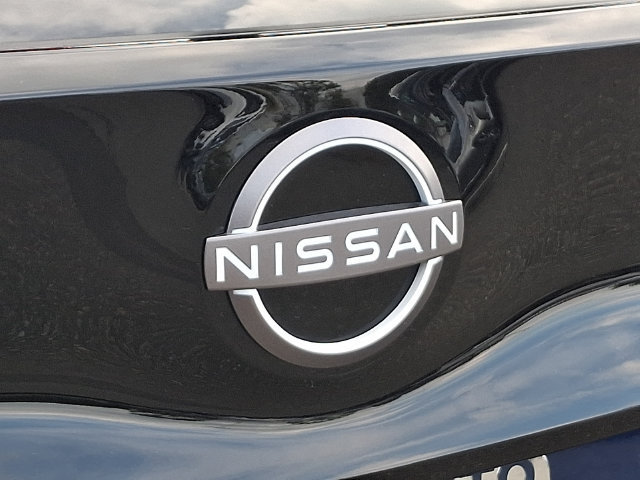 Used 2025 Nissan Leaf S FWD image 31
