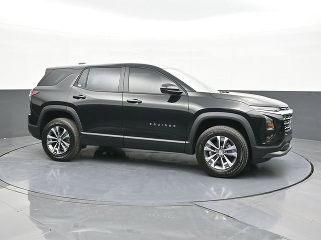 New 2026 Chevrolet Equinox LT w/ Safety and Technology Package image 17