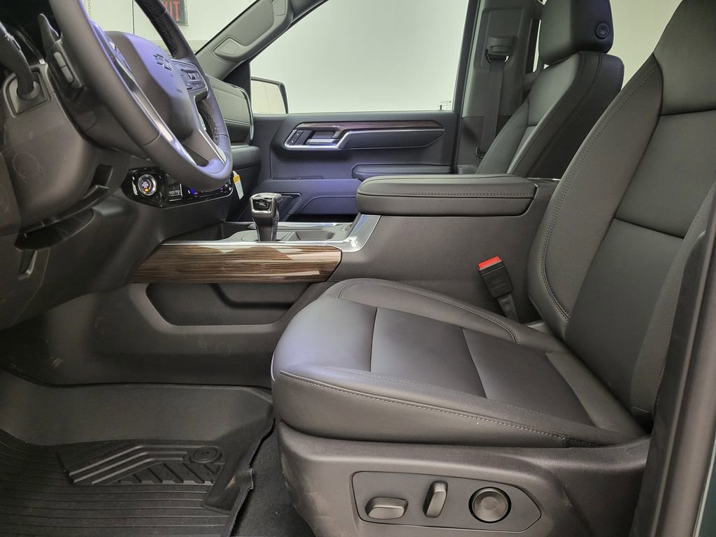 New 2026 Chevrolet Silverado 1500 LT Trail Boss w/ LT Trail Boss Premium Package image 2