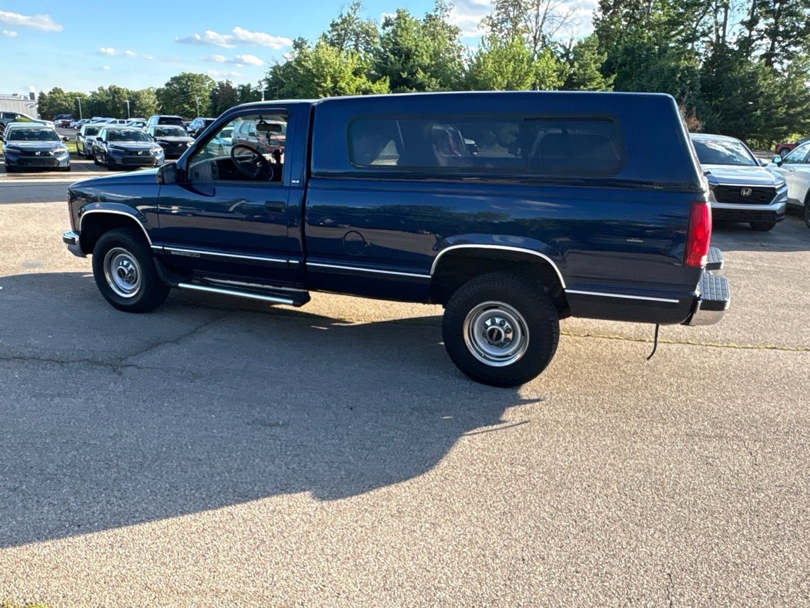 Used 1999 GMC Sierra 2500 2WD Regular Cab HD w/ Marketing Option Pkg 3 image 9