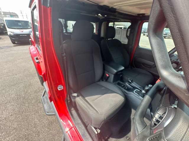 Used 2022 Jeep Gladiator Sport AWD/4WD image 26
