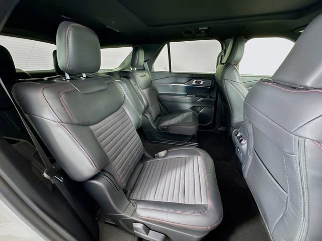 New 2026 Ford Explorer ST-Line w/ ST-Line Street Pack image 30