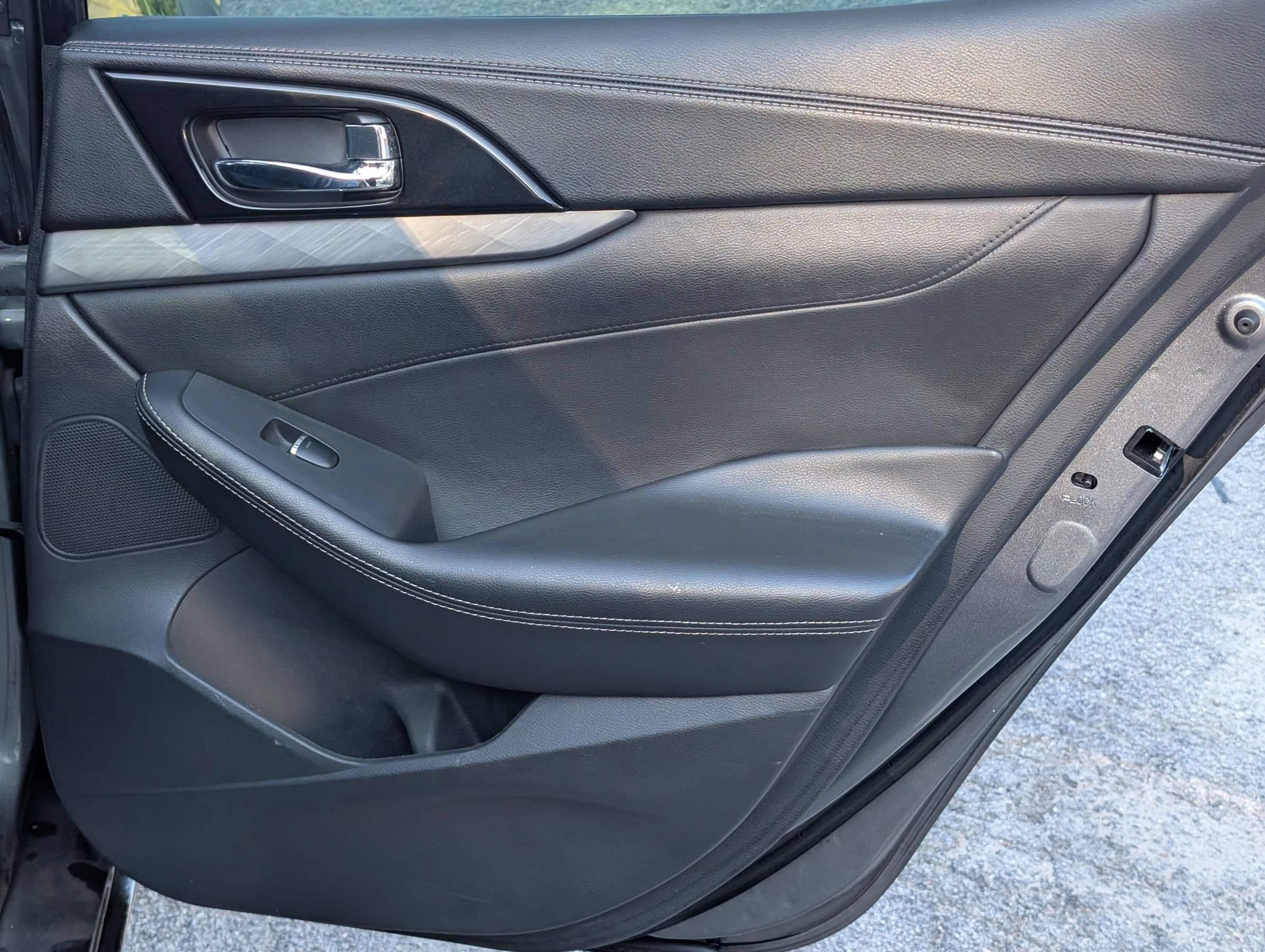Used 2018 Nissan Maxima 3.5 SL FWD image 35