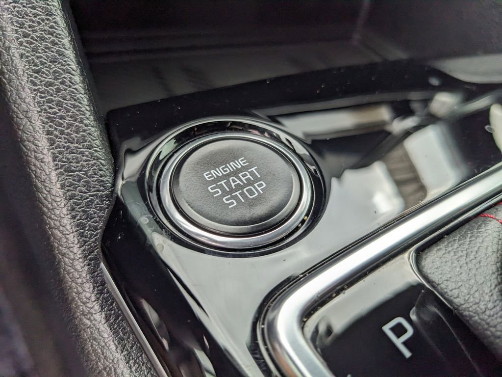 Certified 2025 Kia Sportage SX image 30