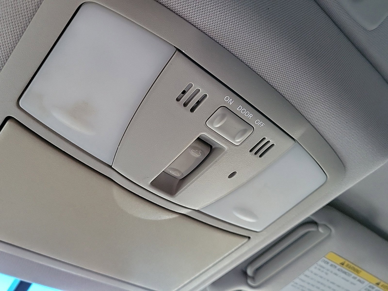 Used 2015 INFINITI Q40 w/ Moonroof Package image 29