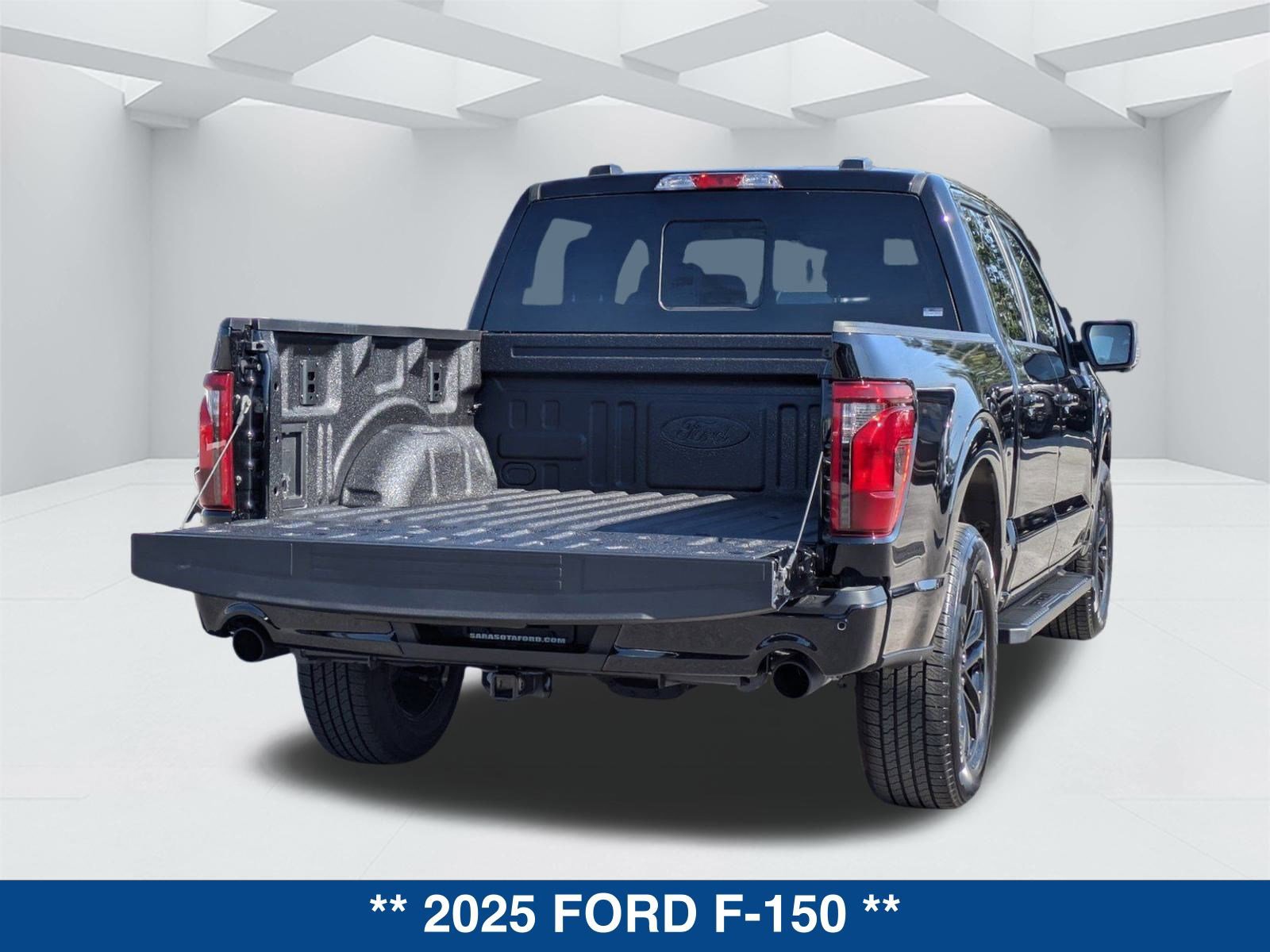 New 2025 Ford F150 XLT w/ Equipment Group 302A MID image 14
