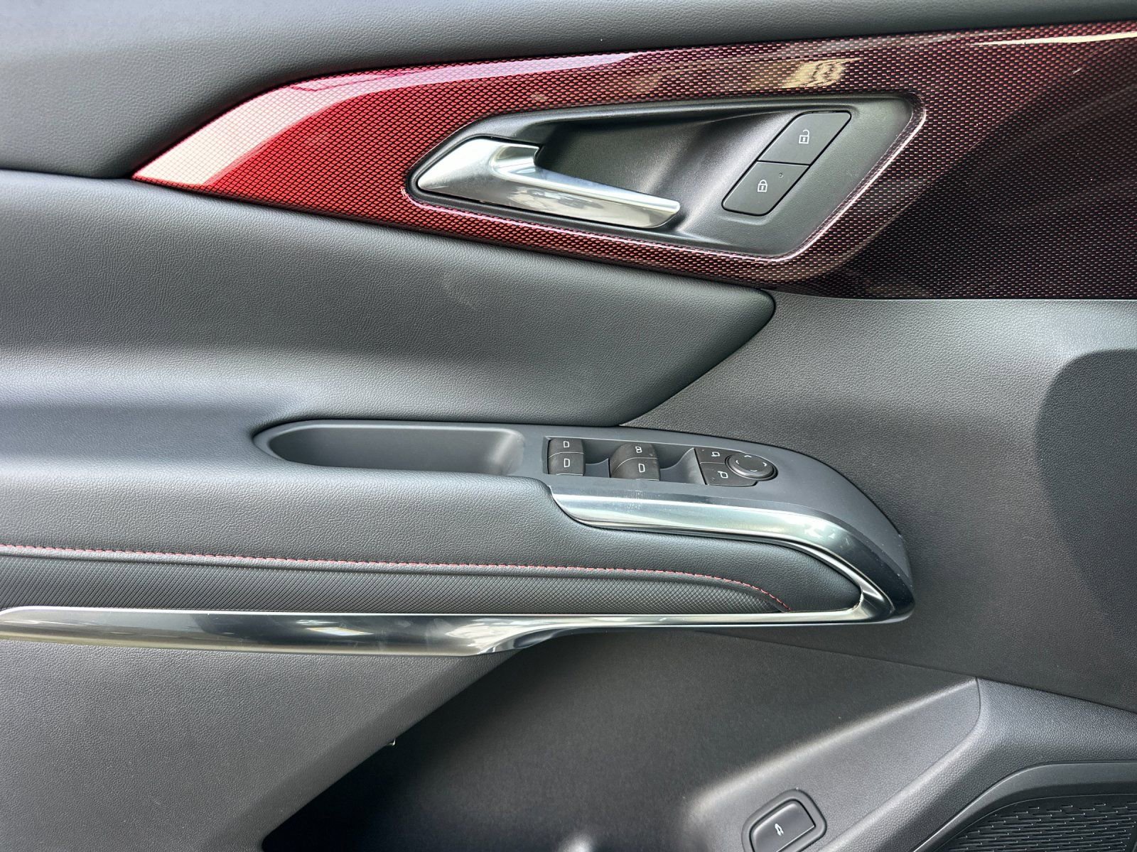 New 2026 Chevrolet Traverse Z71 w/ Driver Confidence Package image 11