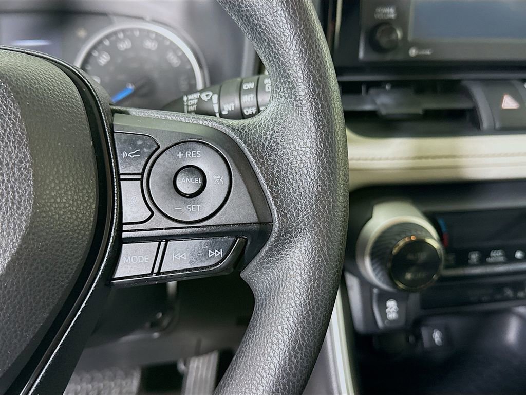 Certified 2021 Toyota RAV4 XLE w/ Convenience Package image 23