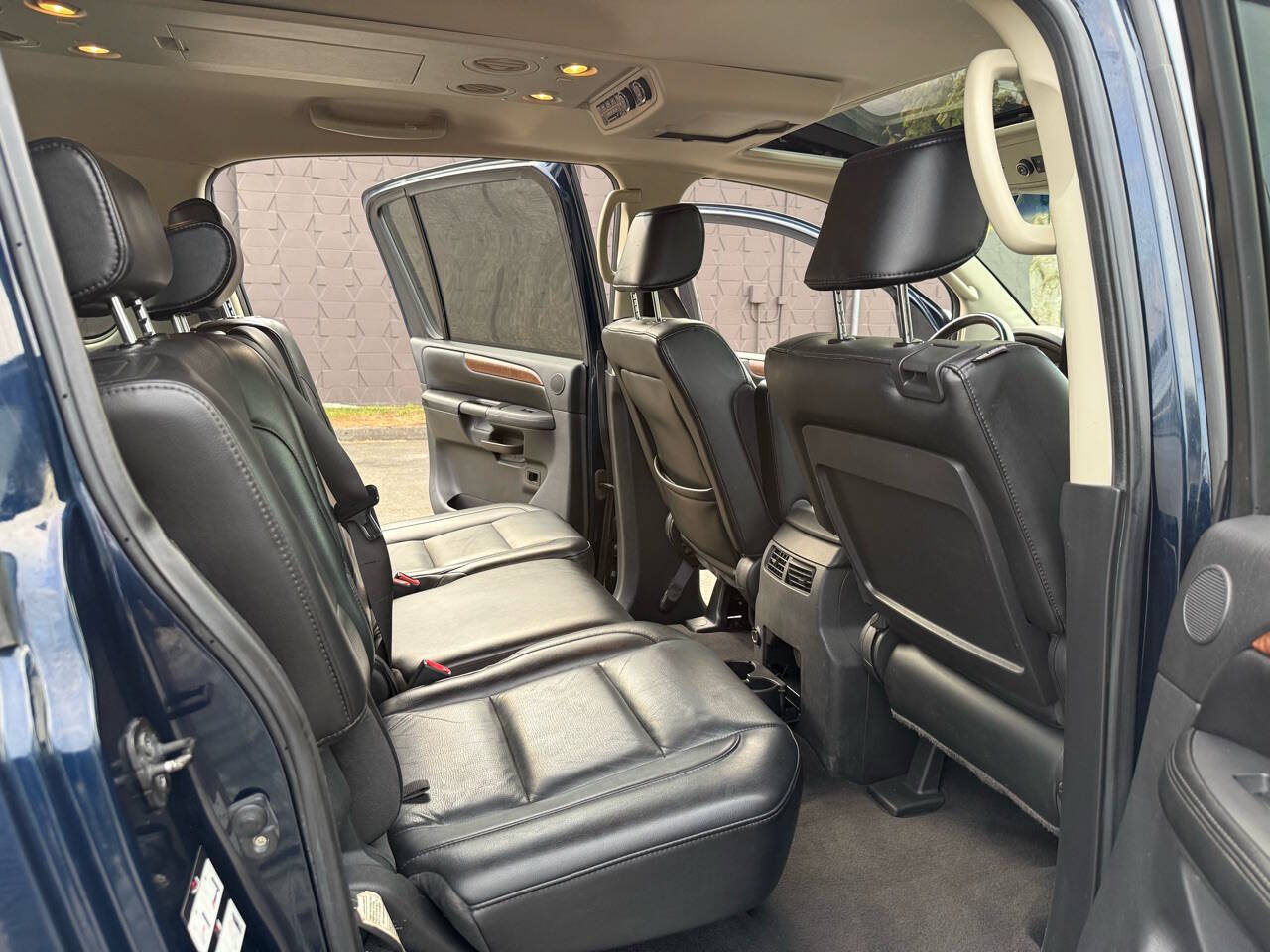 Used 2008 Nissan Armada LE w/ Preferred Pkg AWD/4WD image 41