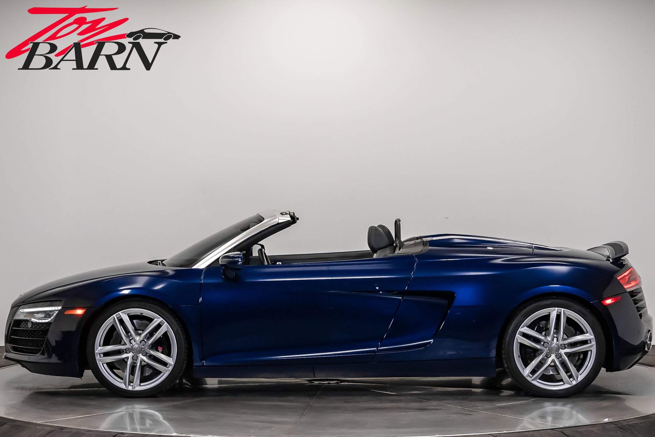 Used 2014 Audi R8 V8 video 2