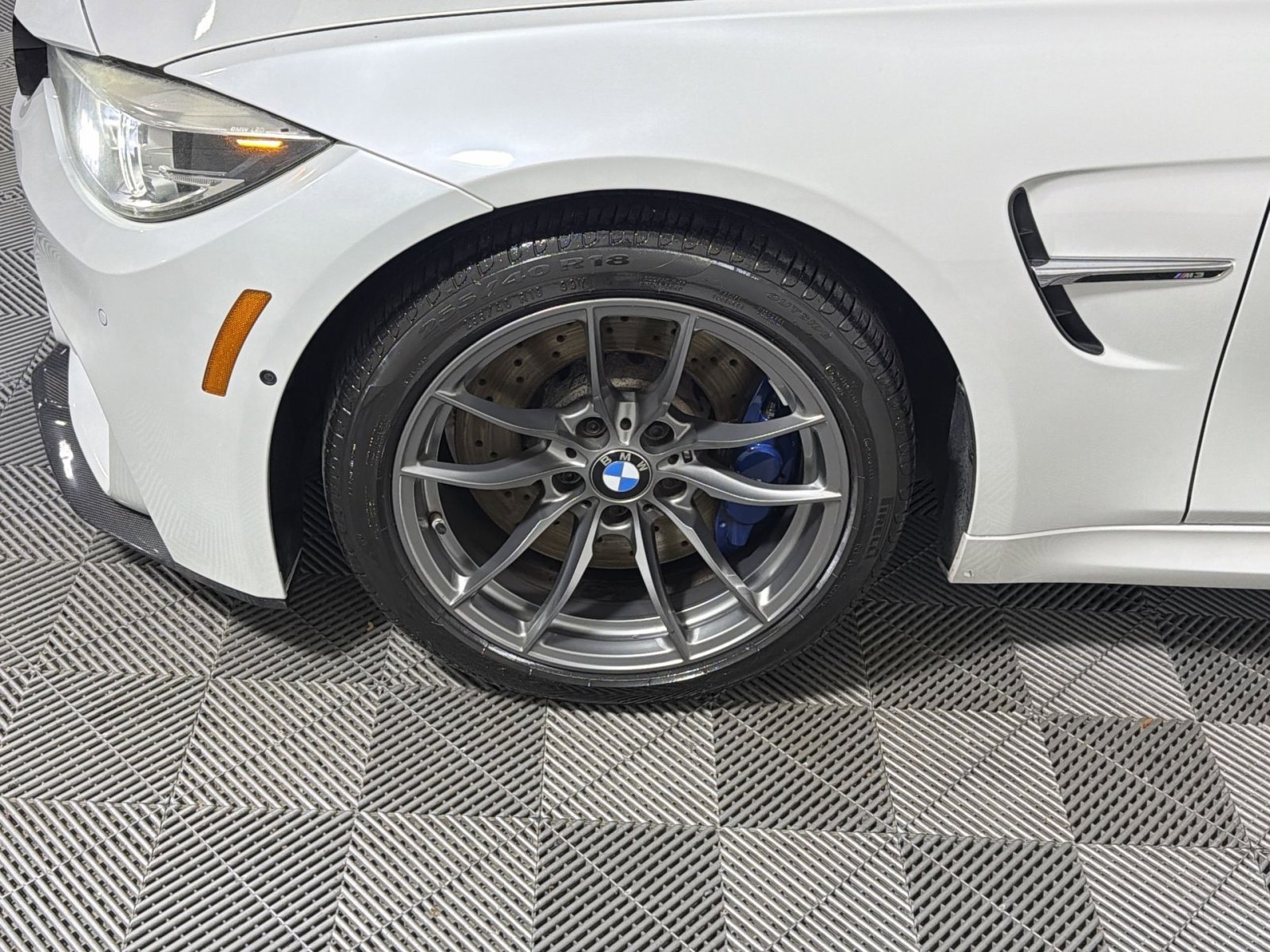 Used 2018 BMW M3 image 12