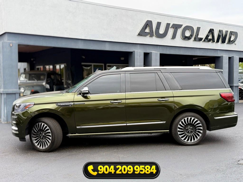 Used 2019 Lincoln Navigator L Black Label AWD/4WD image 3