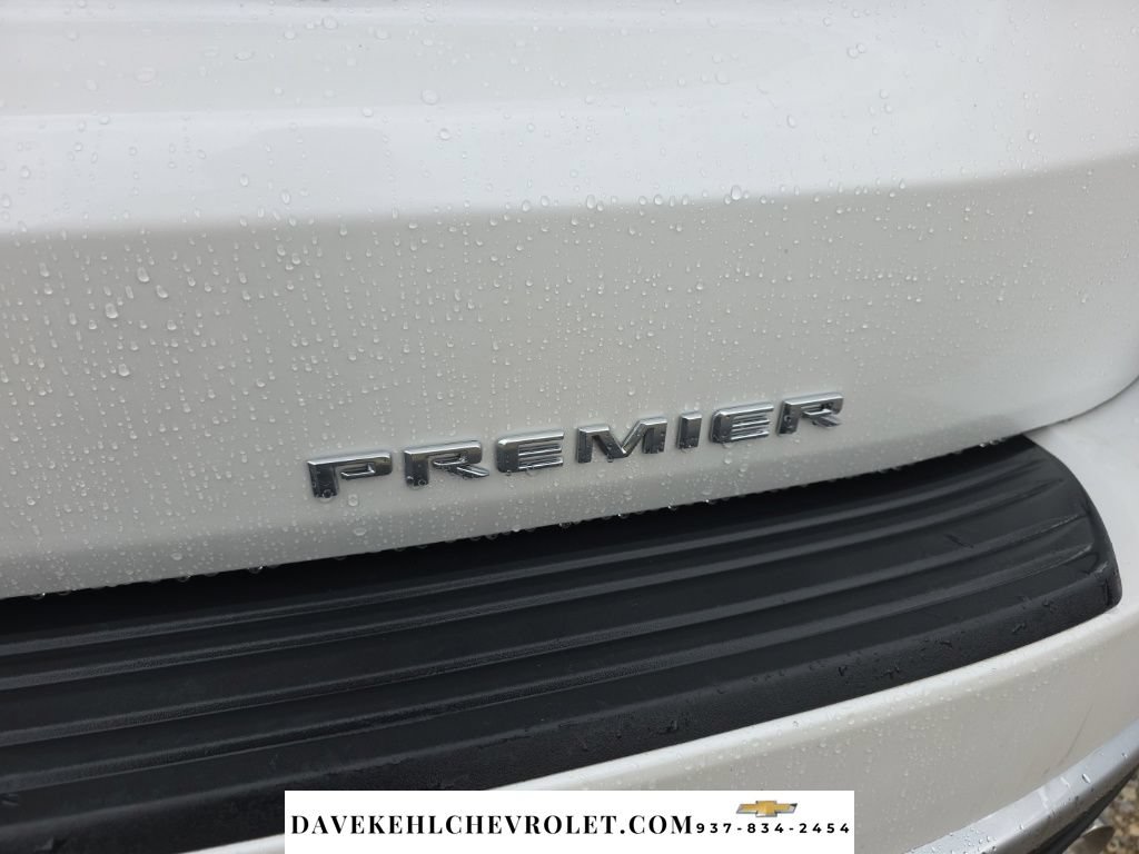 Used 2024 Chevrolet Suburban Premier AWD/4WD image 44