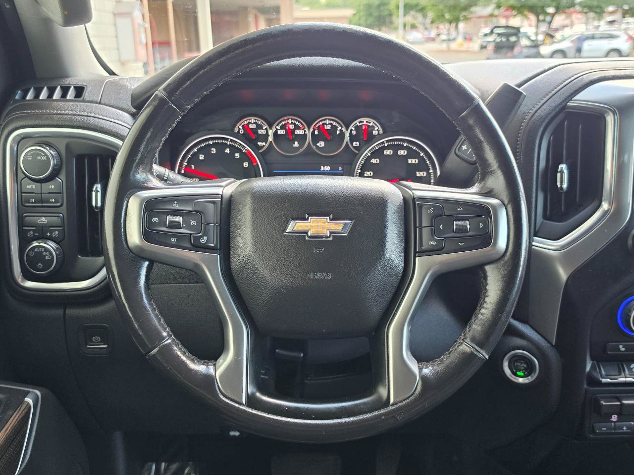 Used 2020 Chevrolet Silverado 1500 LT w/ All-Star Edition AWD/4WD image 15