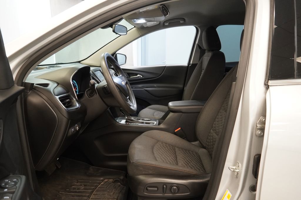 Used 2019 Chevrolet Equinox LT image 4