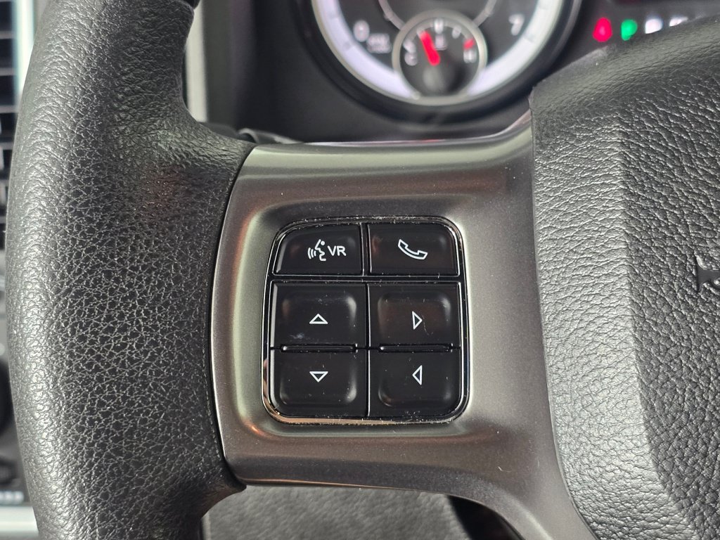 Used 2024 RAM 1500 Warlock AWD/4WD image 25