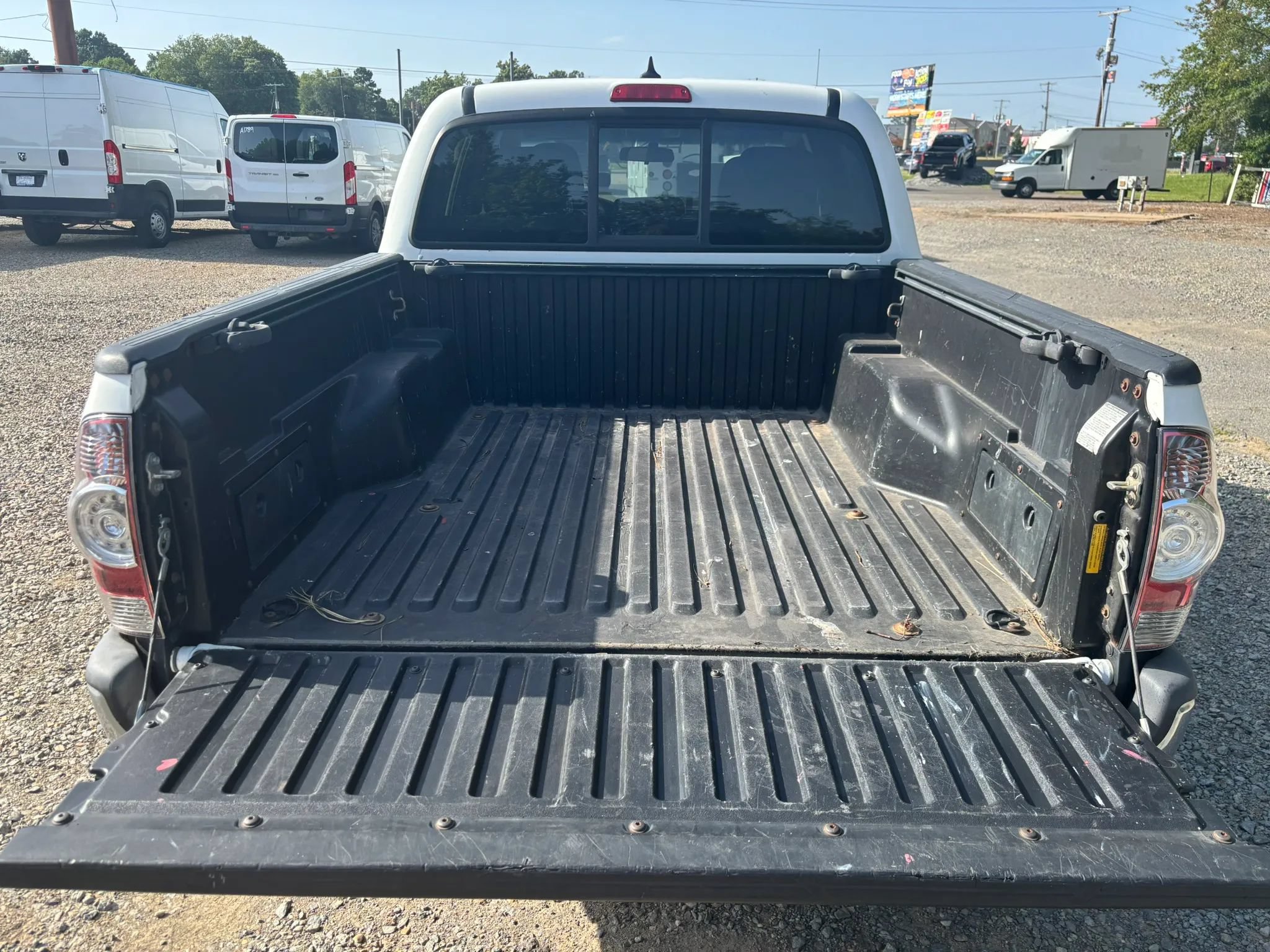 Used 2015 Toyota Tacoma PreRunner w/ SR5 Package RWD image 18