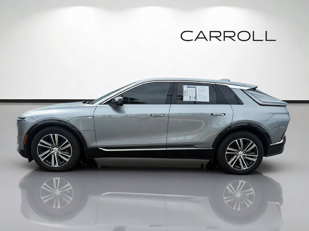 Certified 2024 Cadillac Lyriq Luxury AWD/4WD image 6