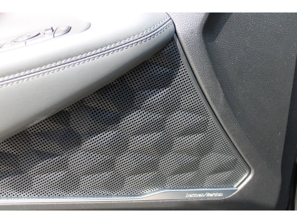 Used 2023 Hyundai Santa Fe Limited image 21